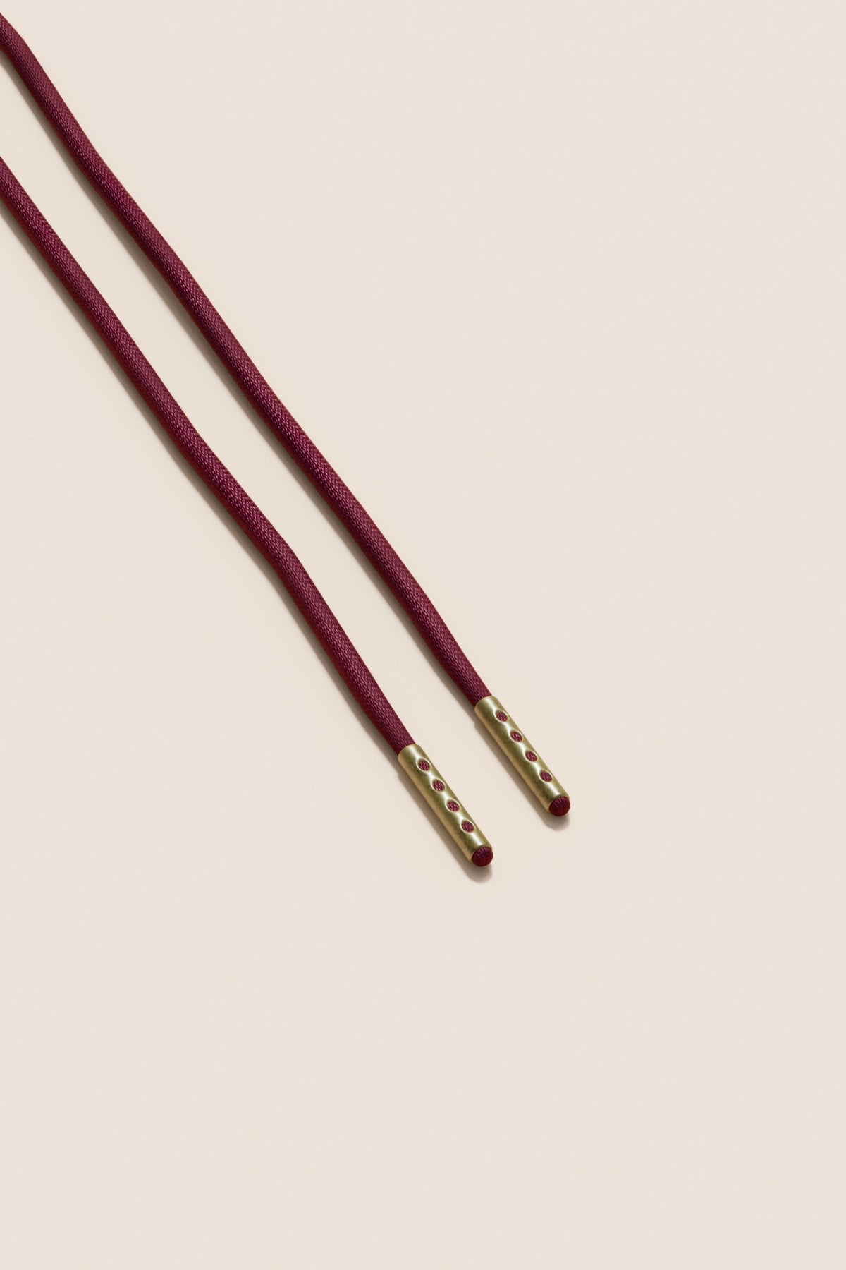 Senkels Bordeaux 2.5mm Round Waxed Shoelaces with Brass Aglets