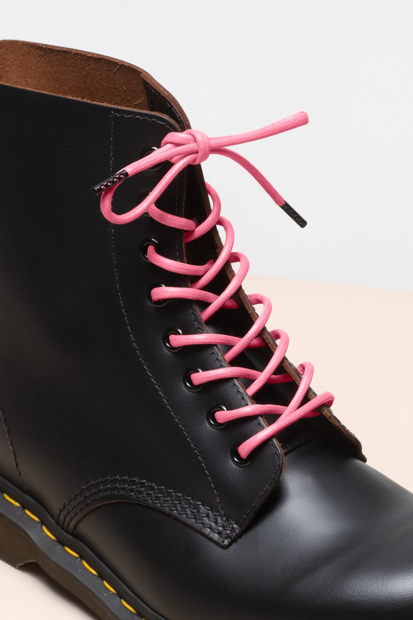 Pink - 4mm round waxed shoelaces for boots and shoes made from 100% organic cotton - Senkels