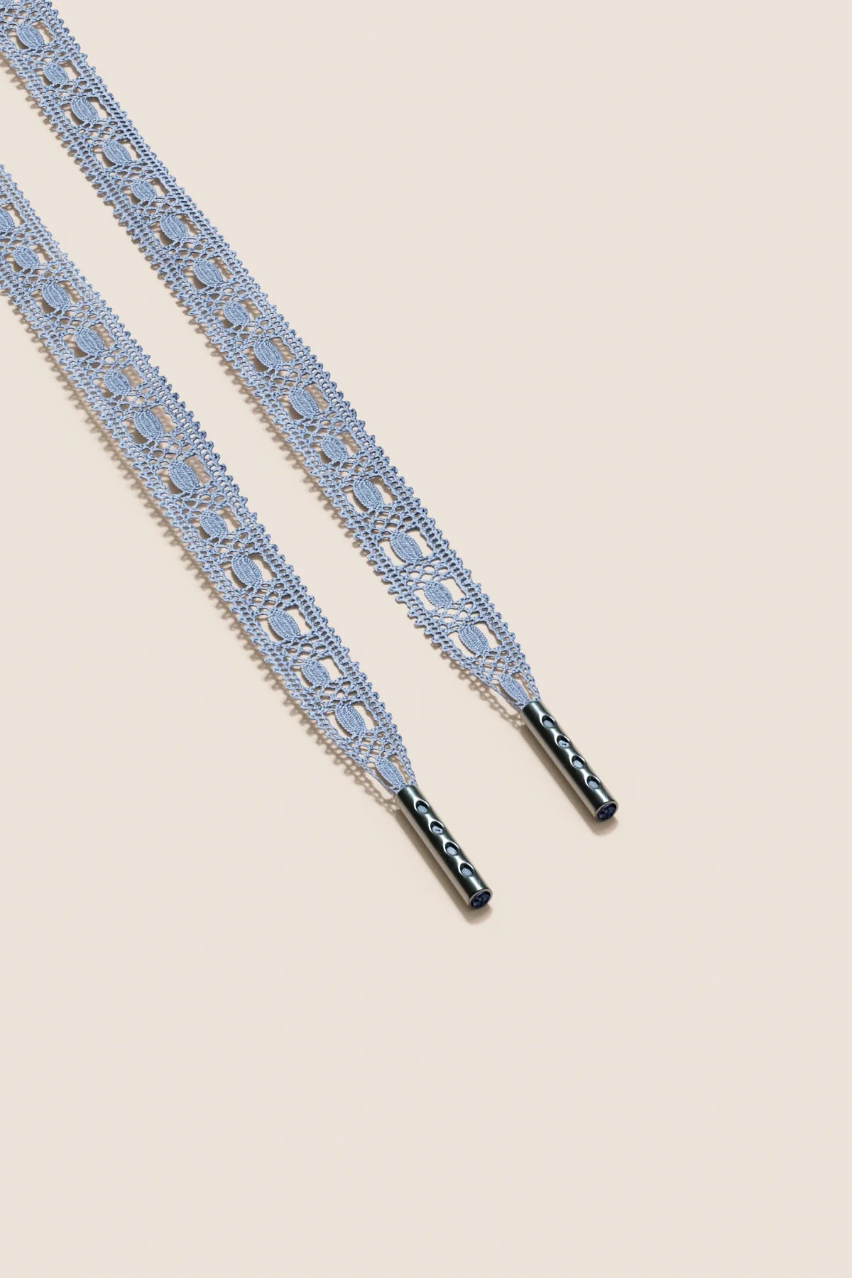 Senkels Light Blue Crochet Shoelaces with Black Nickel Aglets